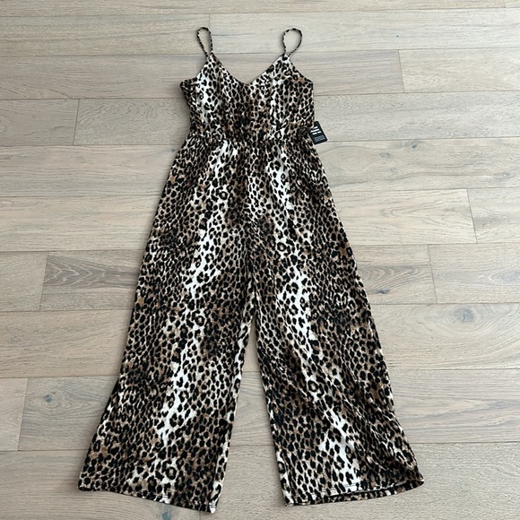 Express animal leopard cheetah print jumpsuit - Picture 1 of 8